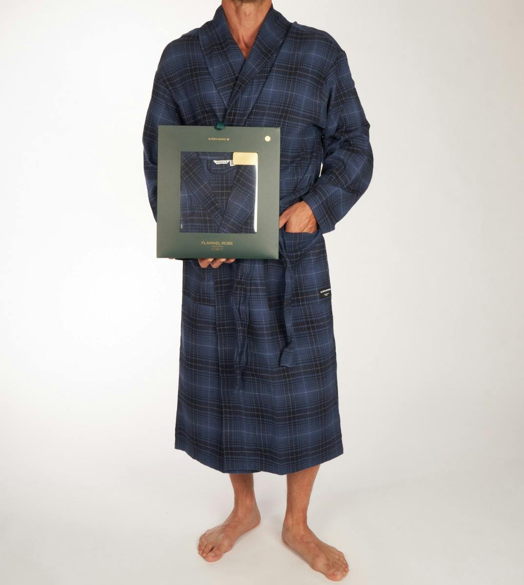 Core Flannel Robe